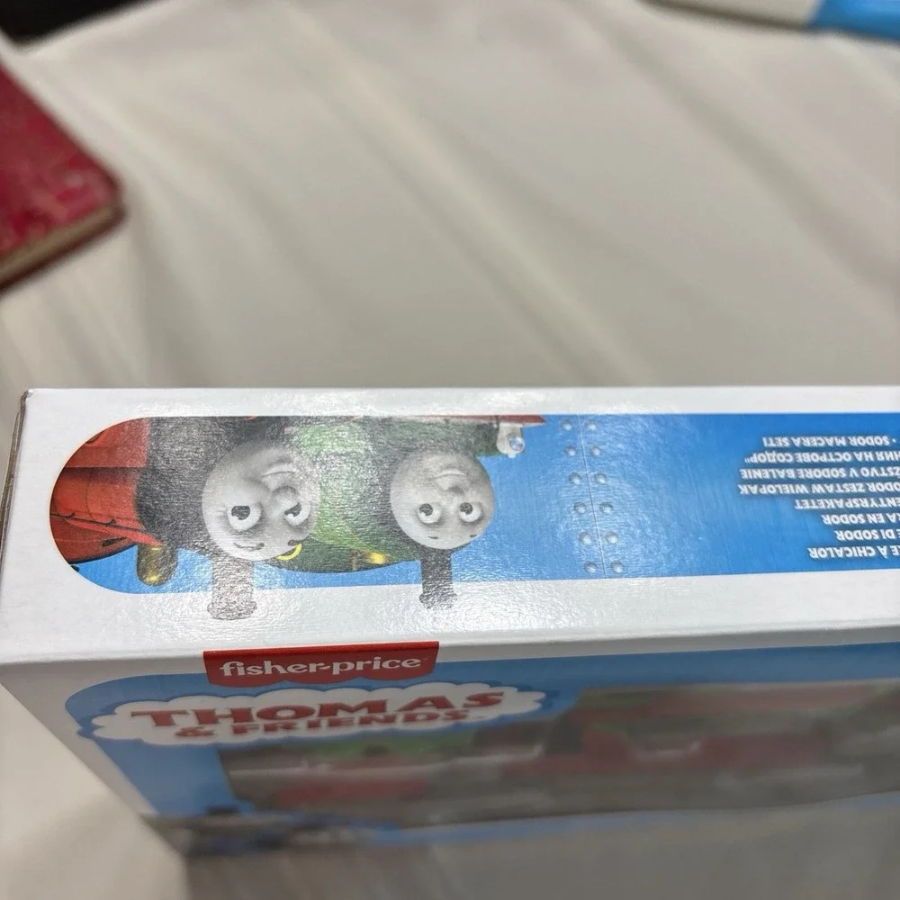 Thomas & Friends 8pc Train Multi Pack w/ Exclusive Thomas Sodor Adventure NIB